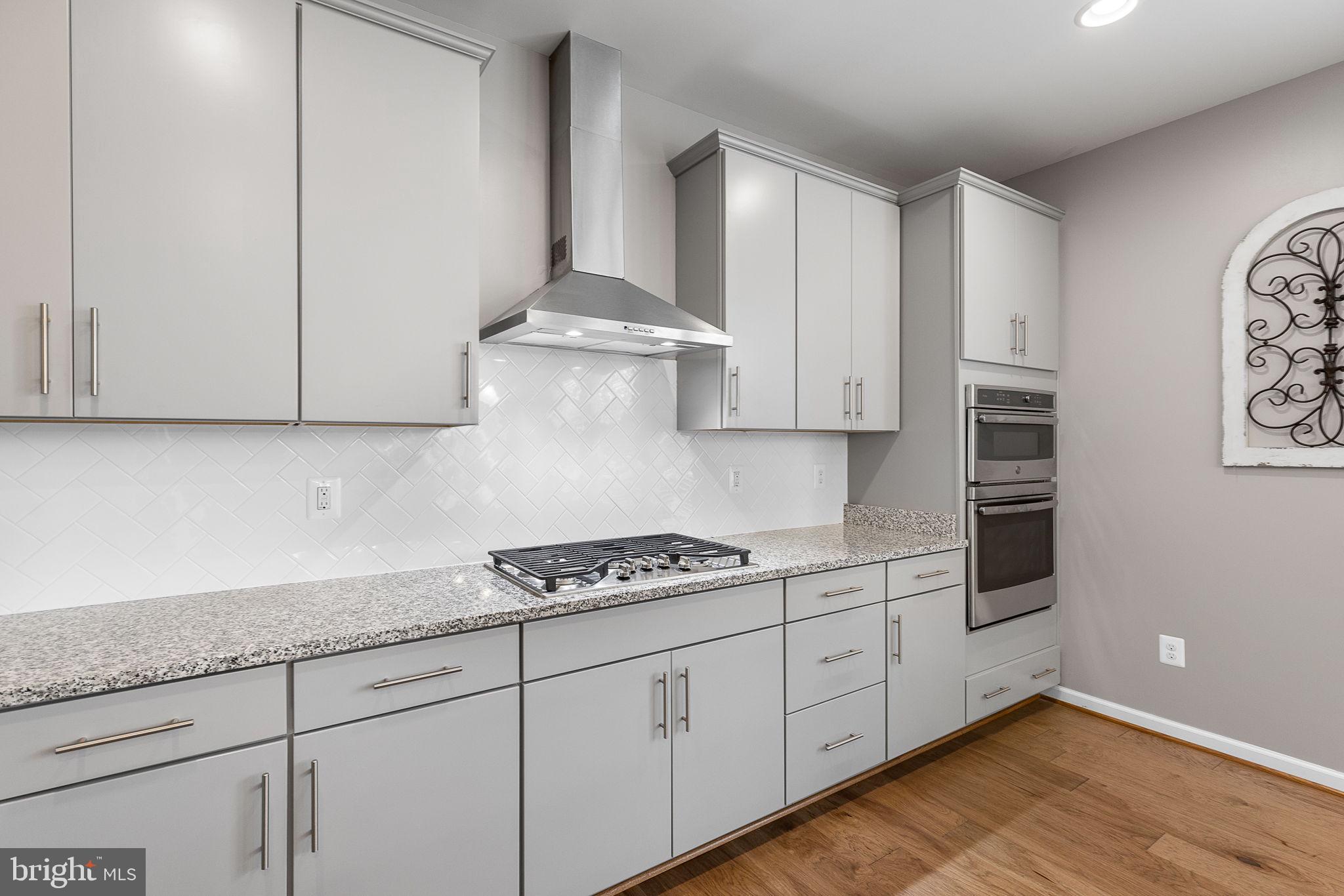 LIBERTY KNOLLS - Residential