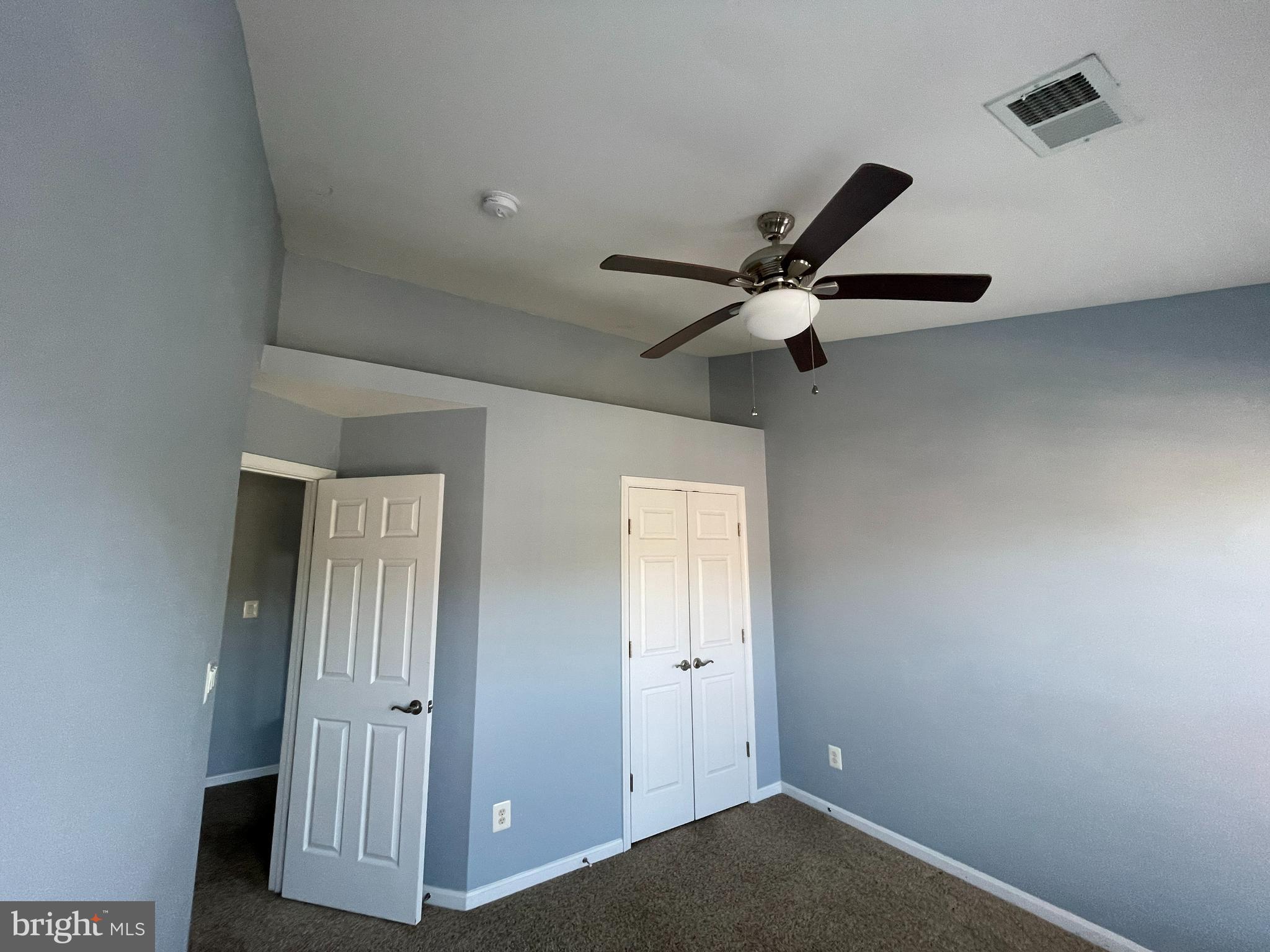 LAUREL HIGHLANDS - Residential