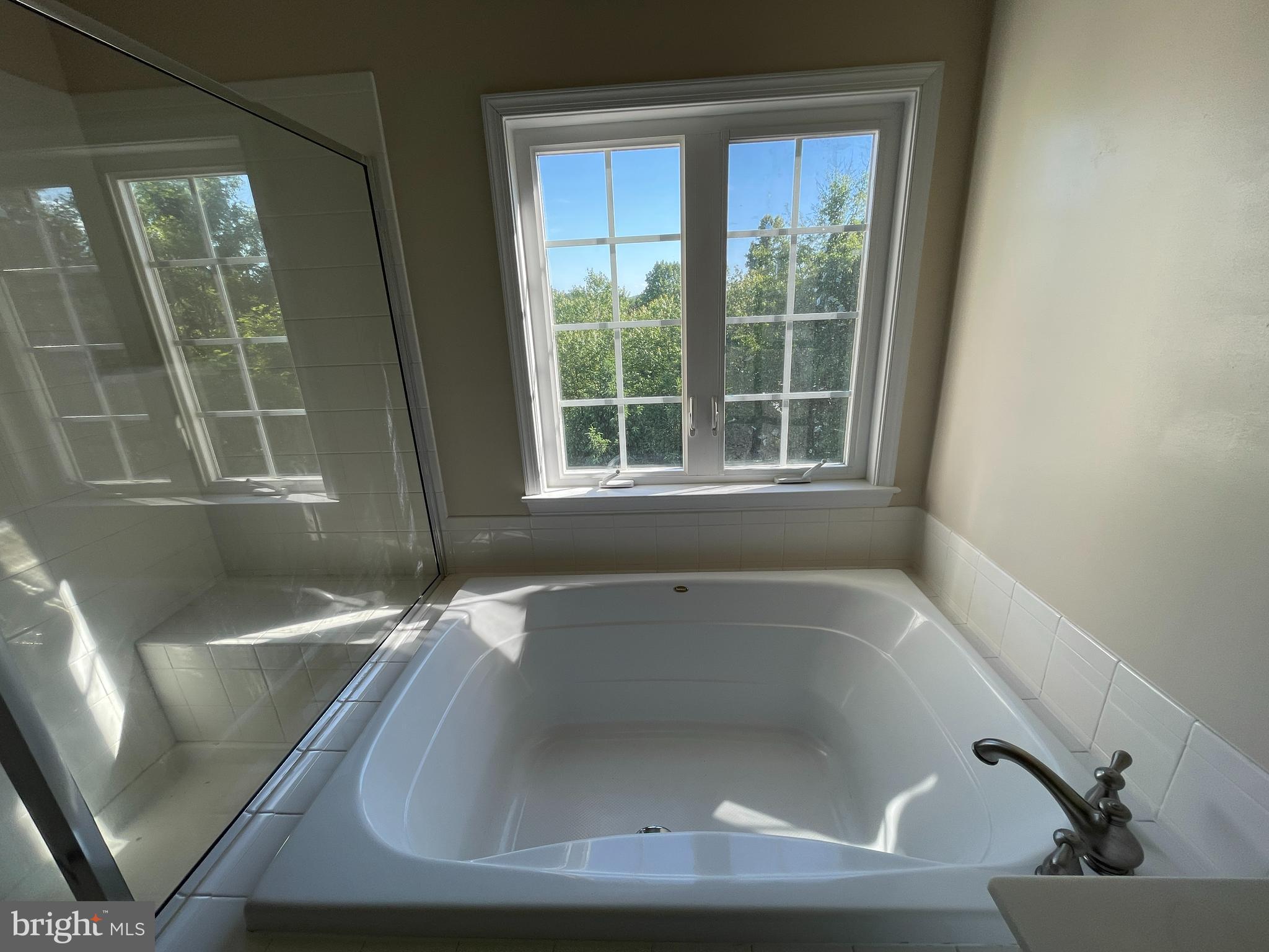 LAUREL HIGHLANDS - Residential
