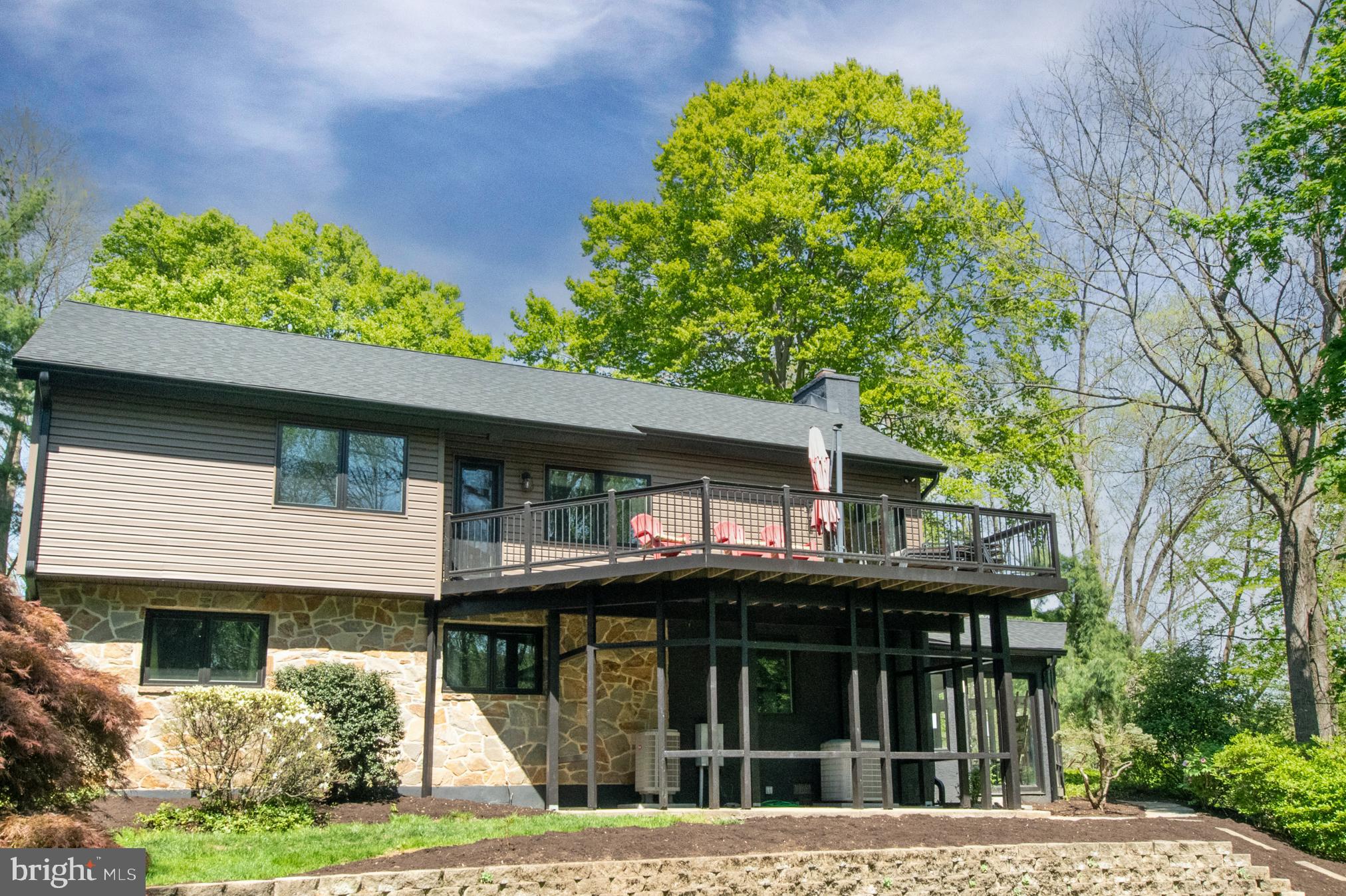 ROUNDELAY - Residential