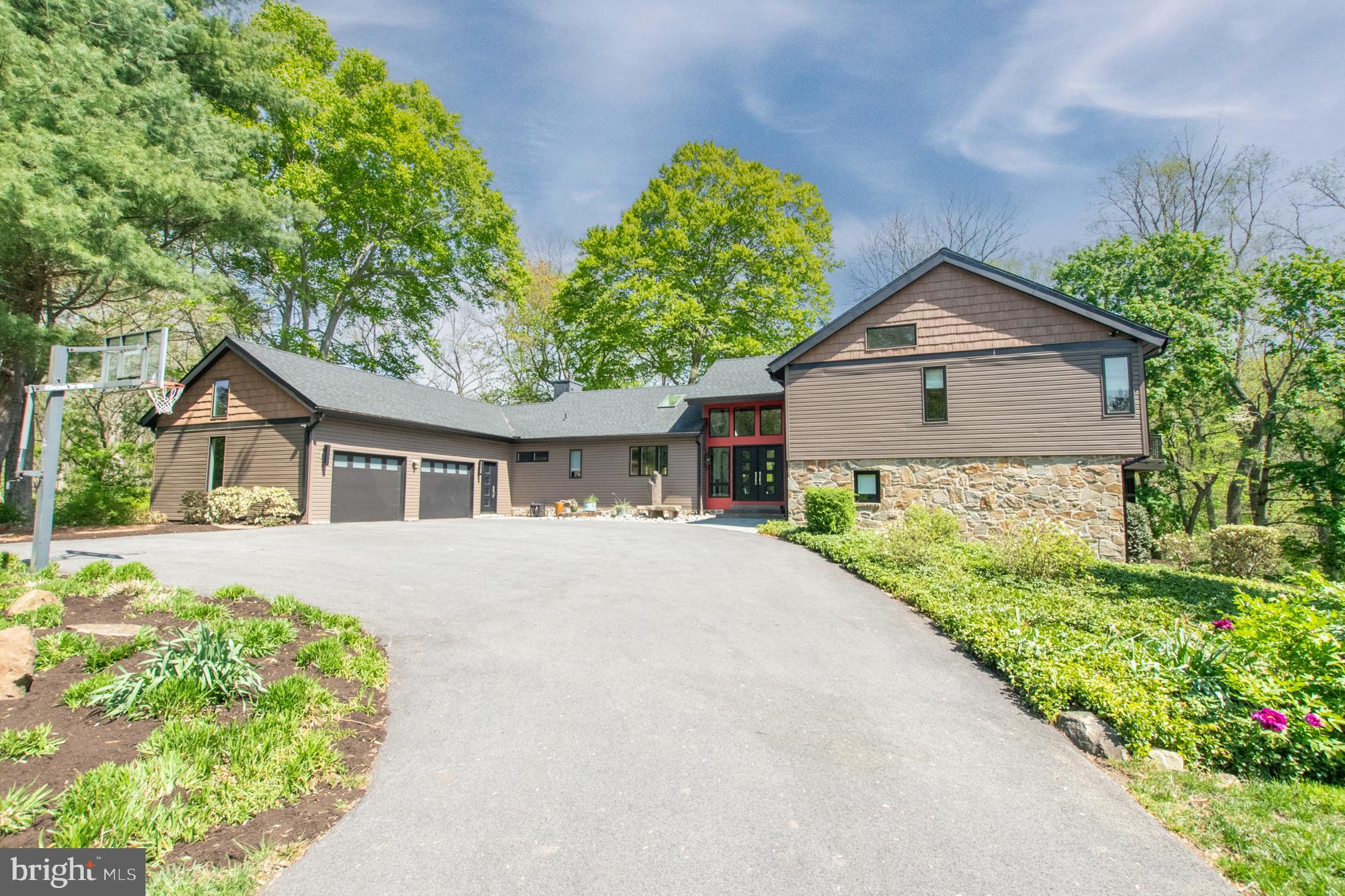 ROUNDELAY - Residential