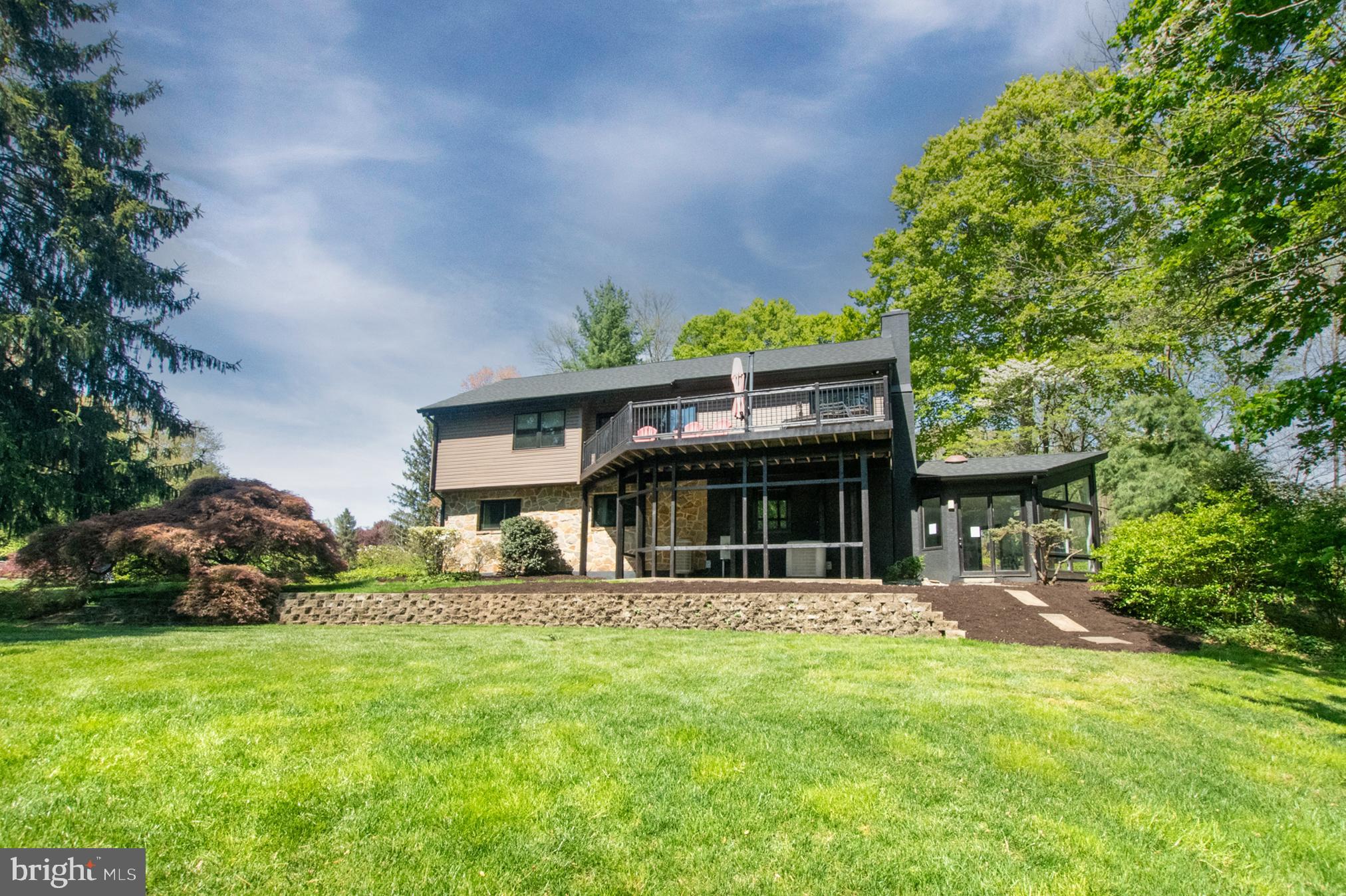 ROUNDELAY - Residential