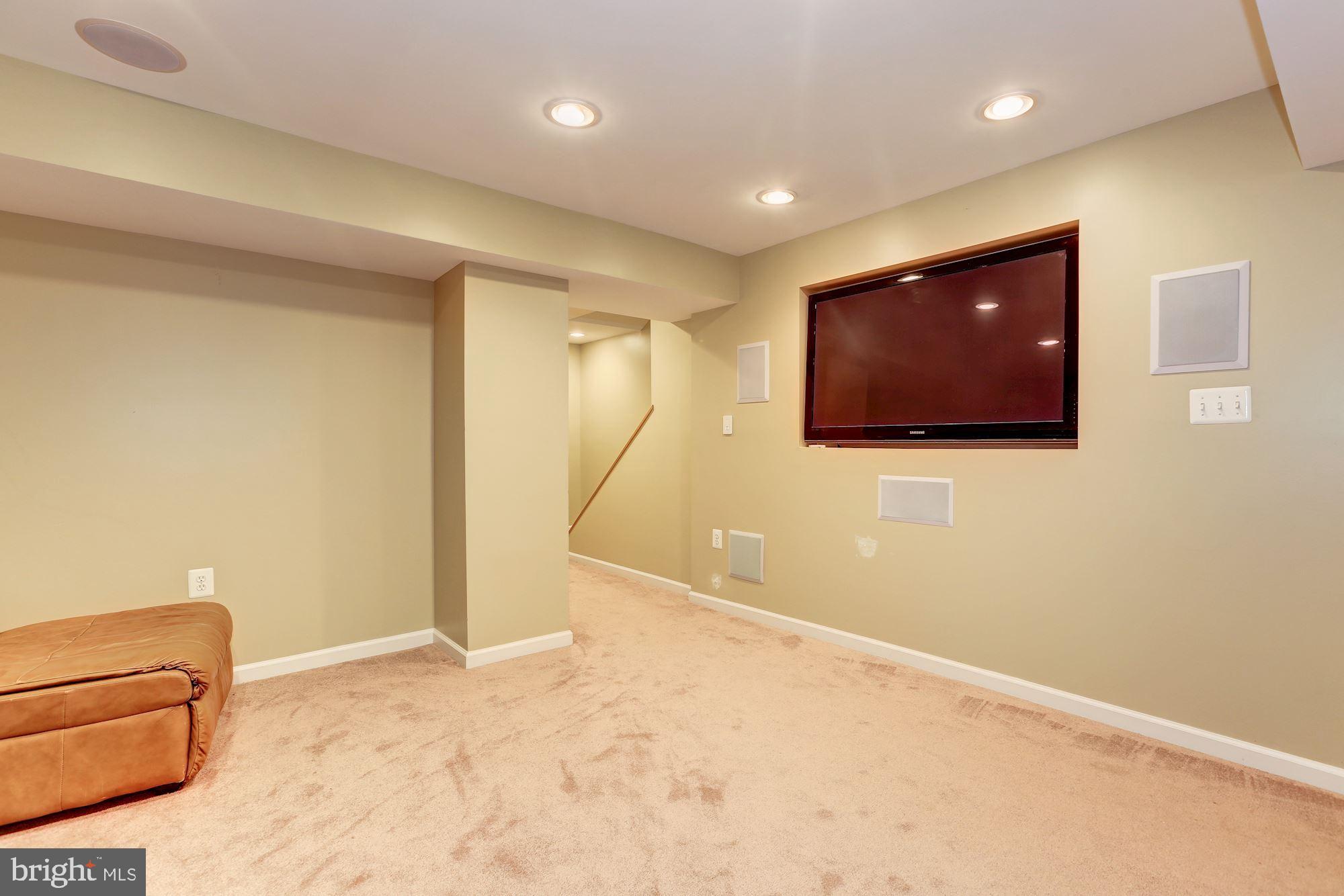 PATAPSCO VALLEY OVERLOOK - Residential Lease