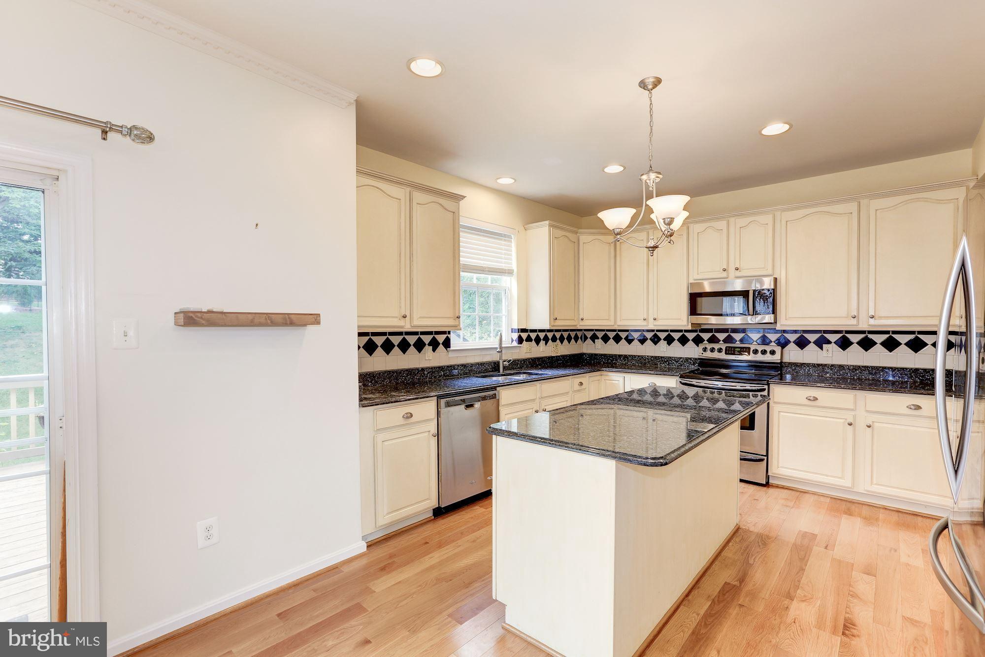 PATAPSCO VALLEY OVERLOOK - Residential Lease