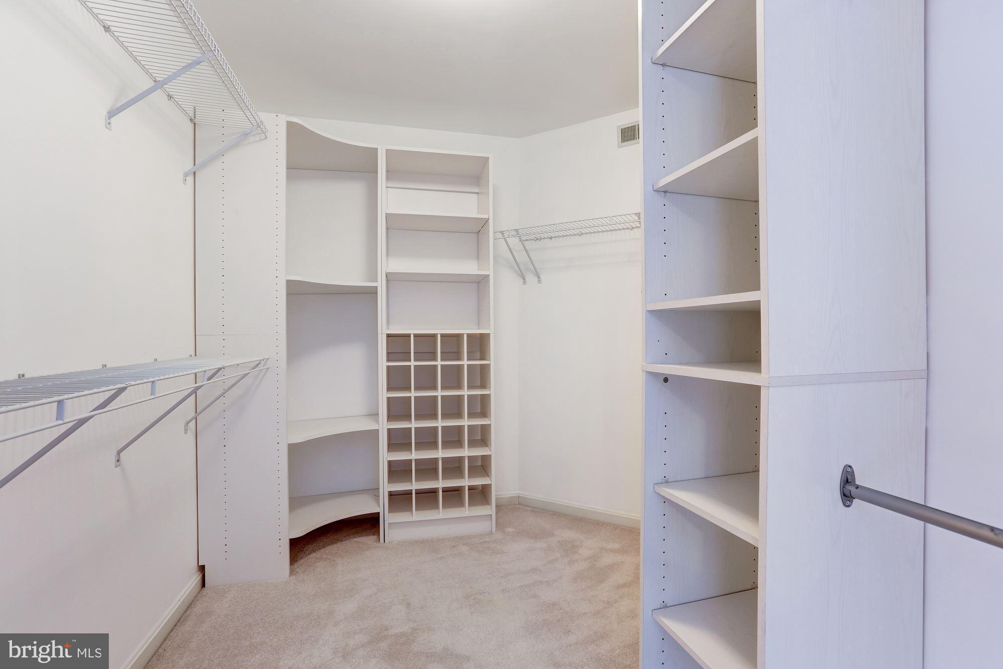 PATAPSCO VALLEY OVERLOOK - Residential Lease