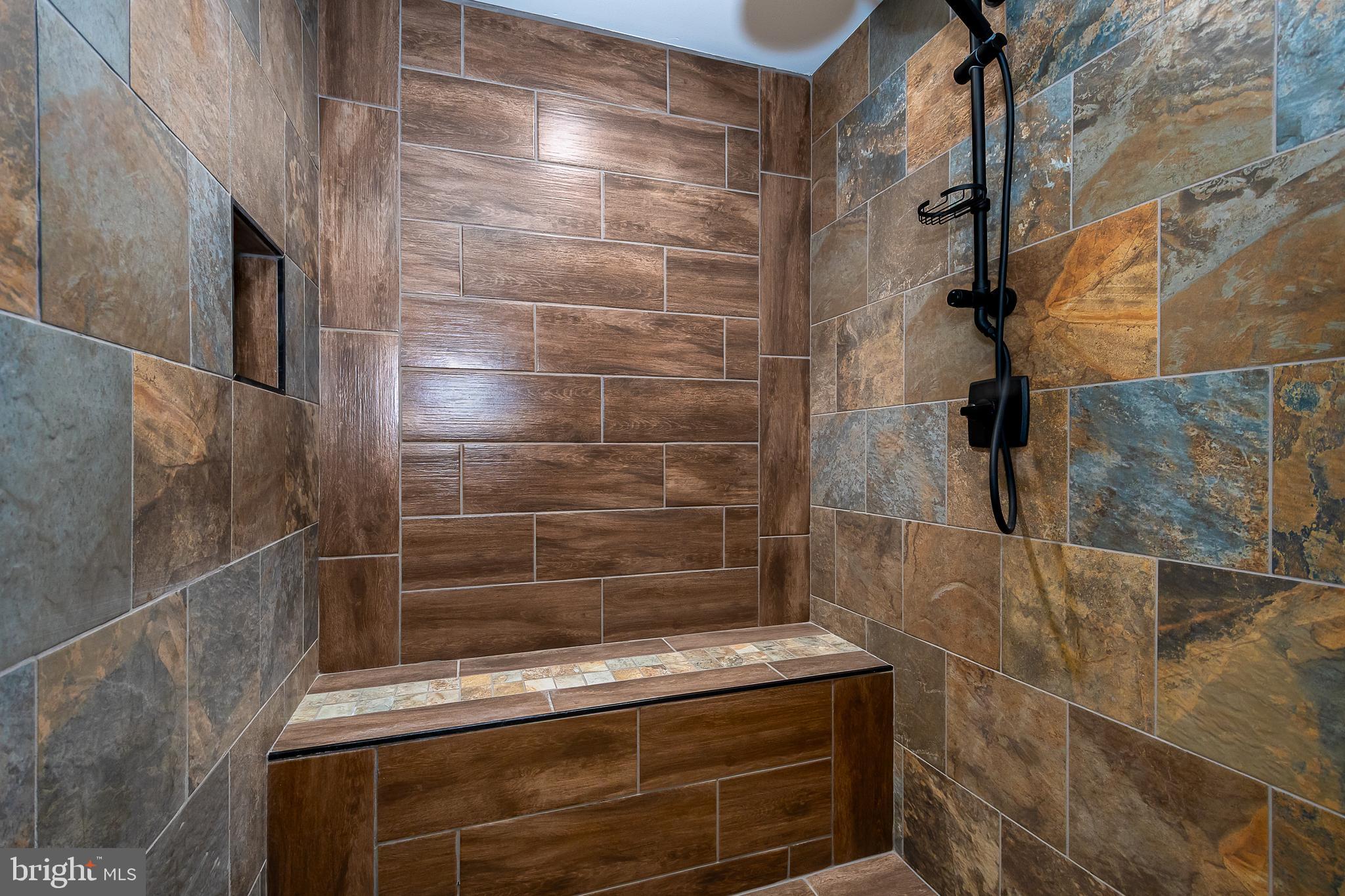 STOCKSLAGER ROAD - Residential