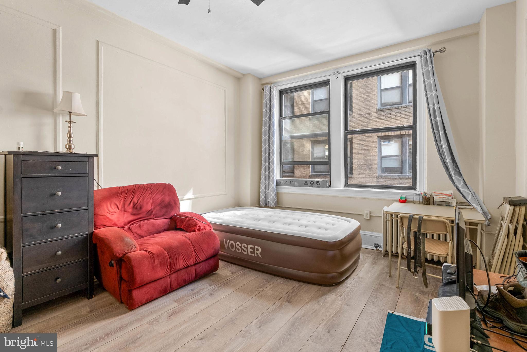 AVENUE OF THE ARTS - Residential