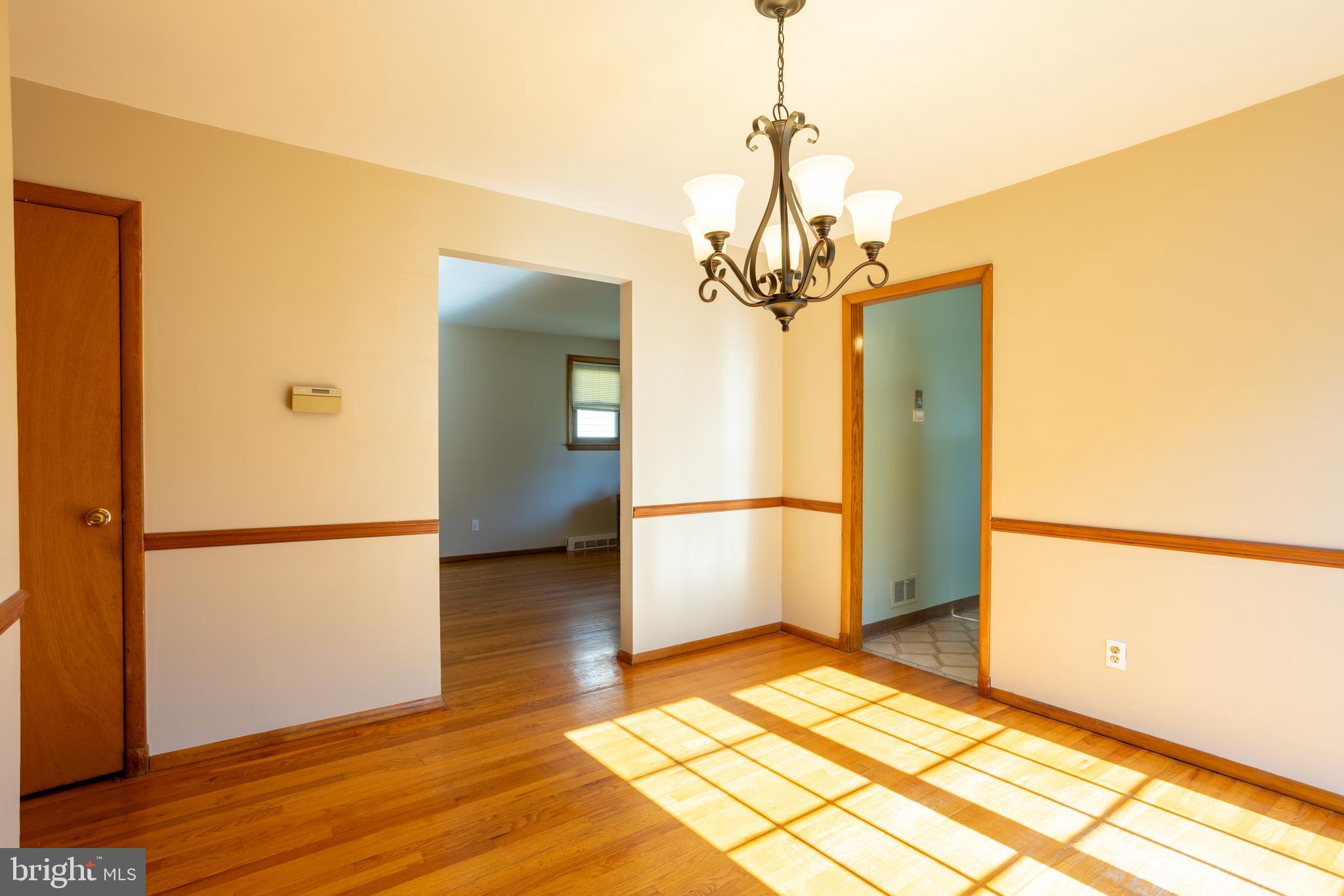 PARKVILLE HEIGHTS - Residential
