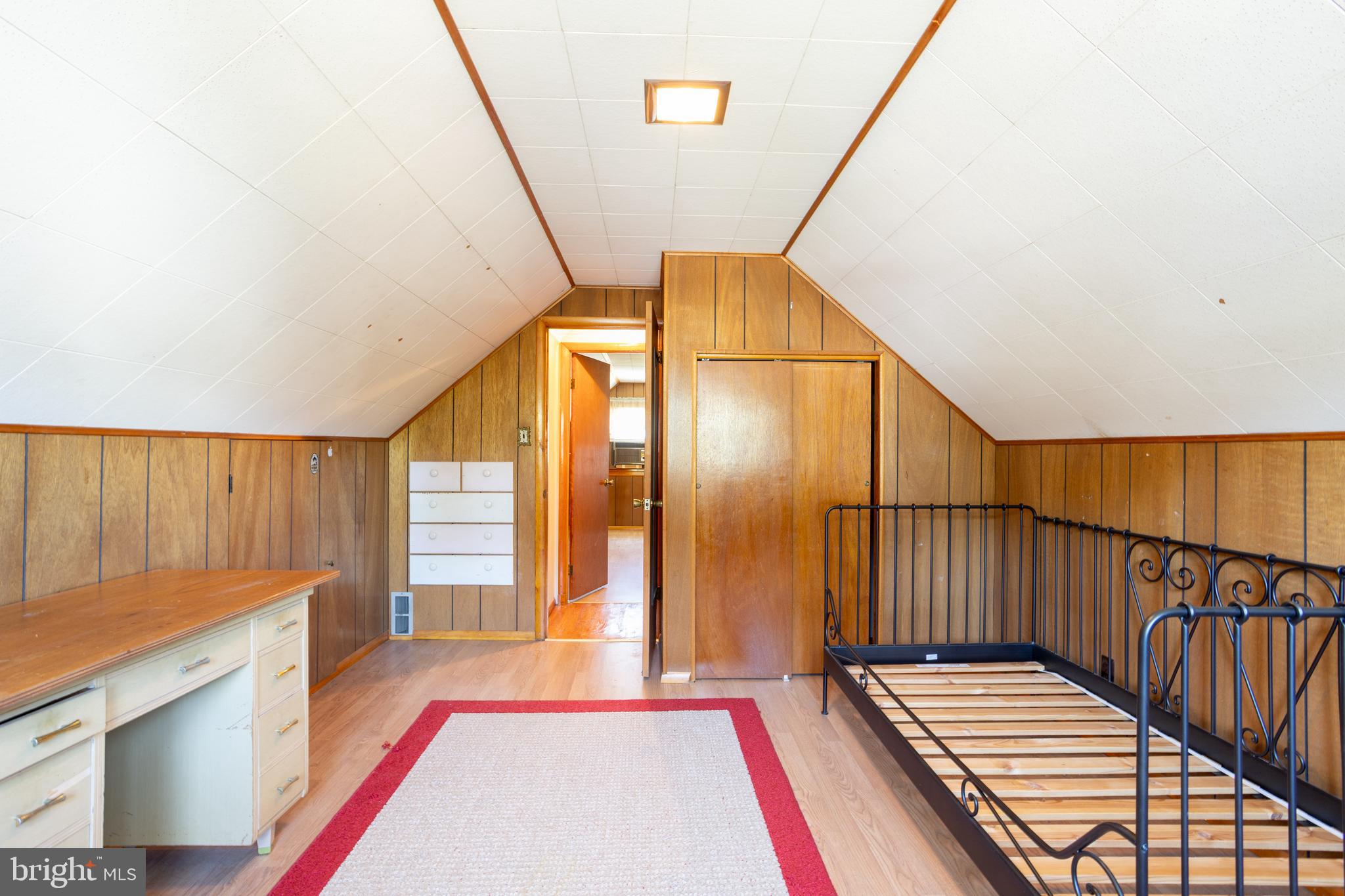 PARKVILLE HEIGHTS - Residential