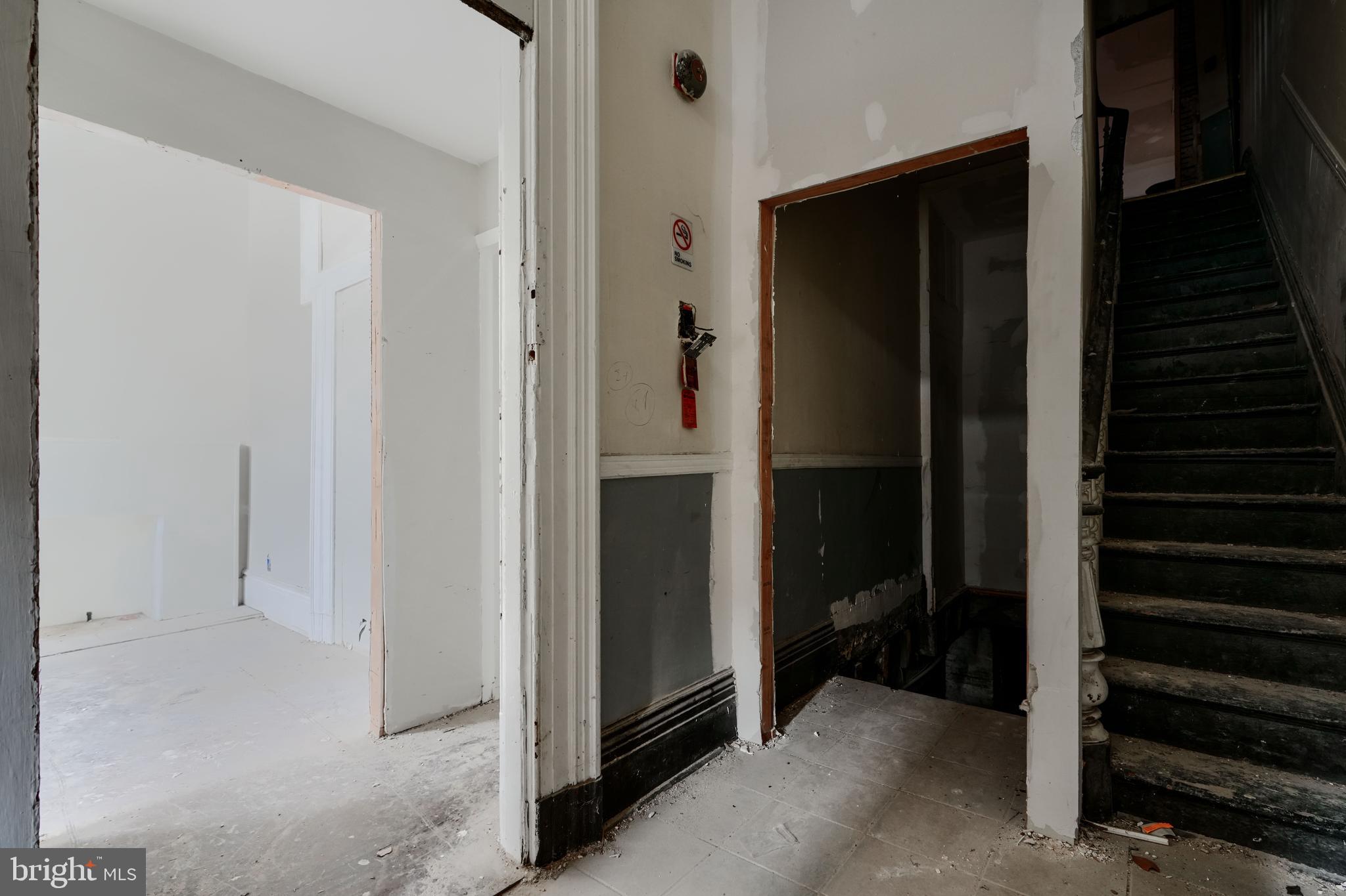 RESERVOIR HILL - Residential