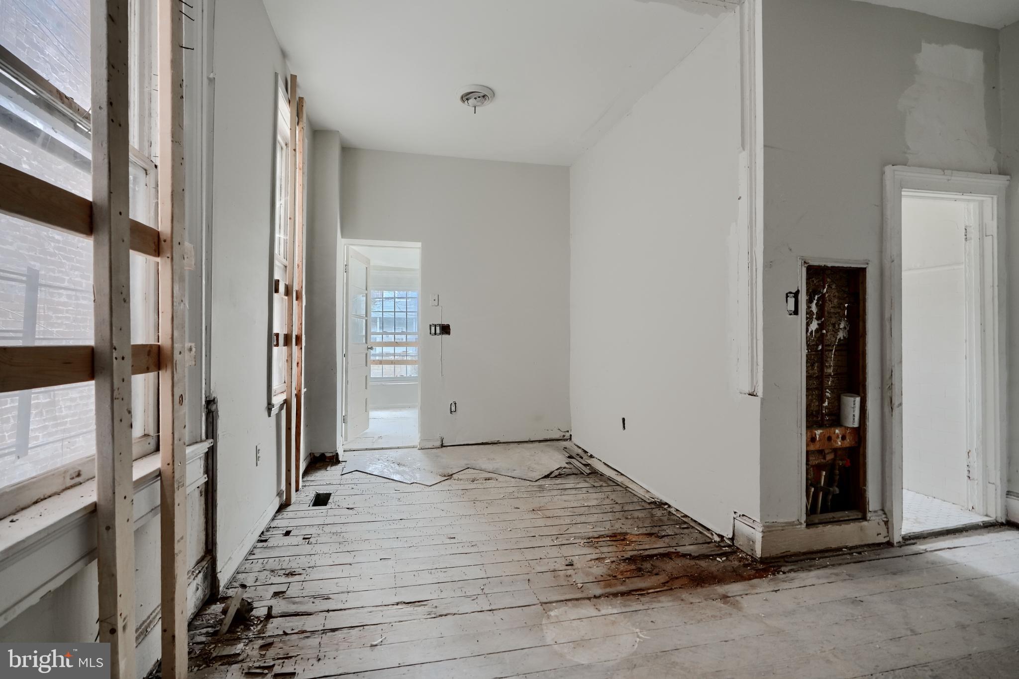 RESERVOIR HILL - Residential