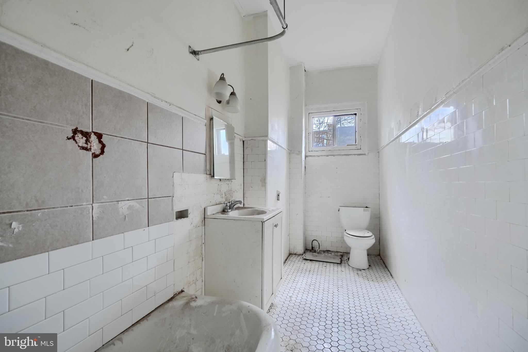 RESERVOIR HILL - Residential