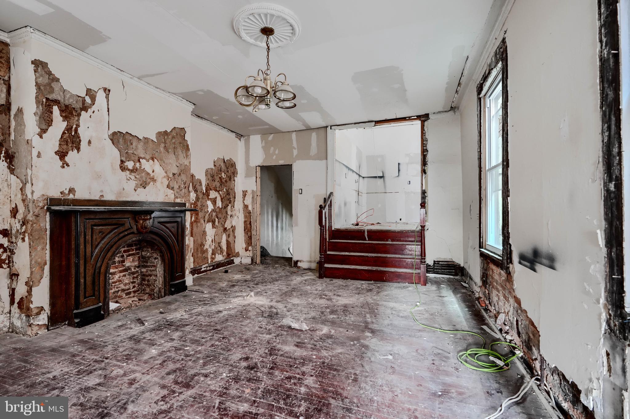 RESERVOIR HILL - Residential