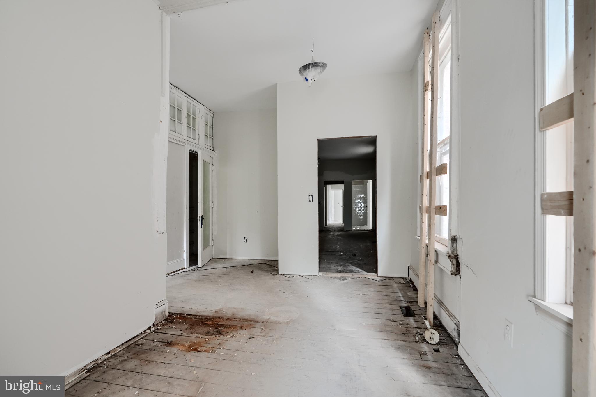 RESERVOIR HILL - Residential