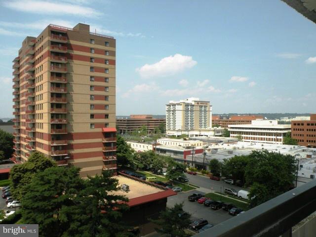 ALEXANDRIA HOUSE - Residential Lease