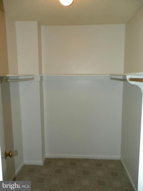 ALEXANDRIA HOUSE - Residential Lease