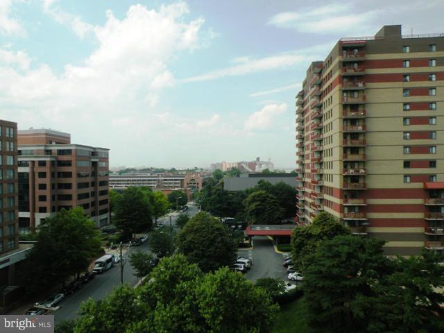 ALEXANDRIA HOUSE - Residential Lease