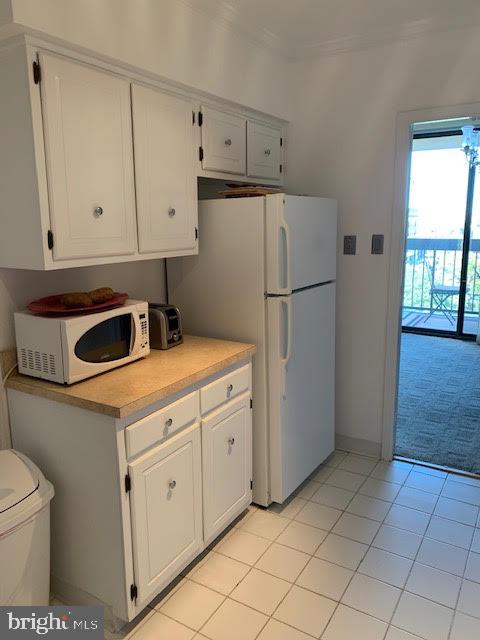 ALEXANDRIA HOUSE - Residential Lease