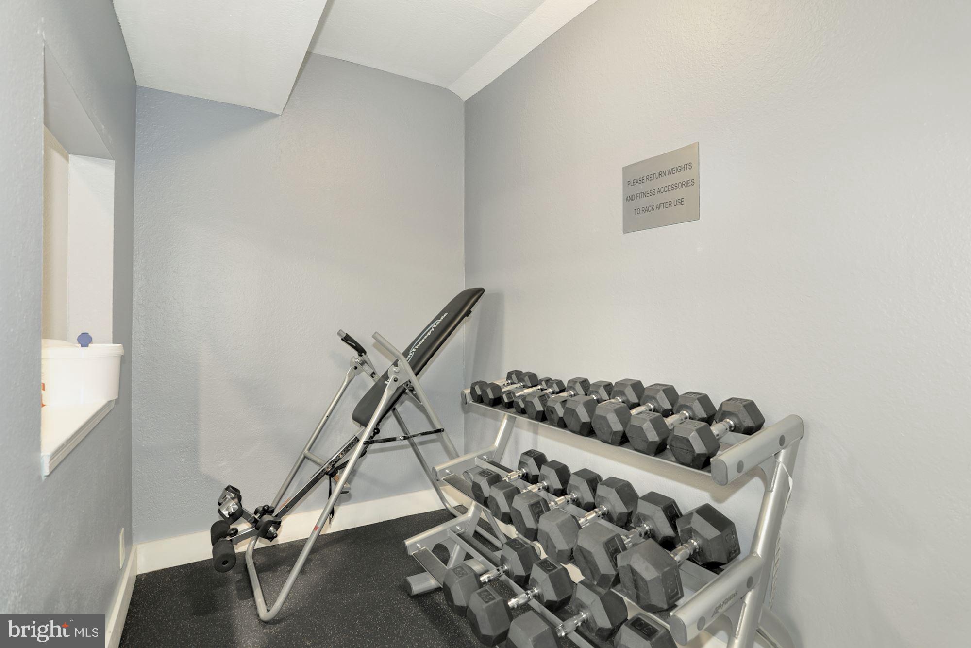 POINTE AT PARK CENTER - Residential