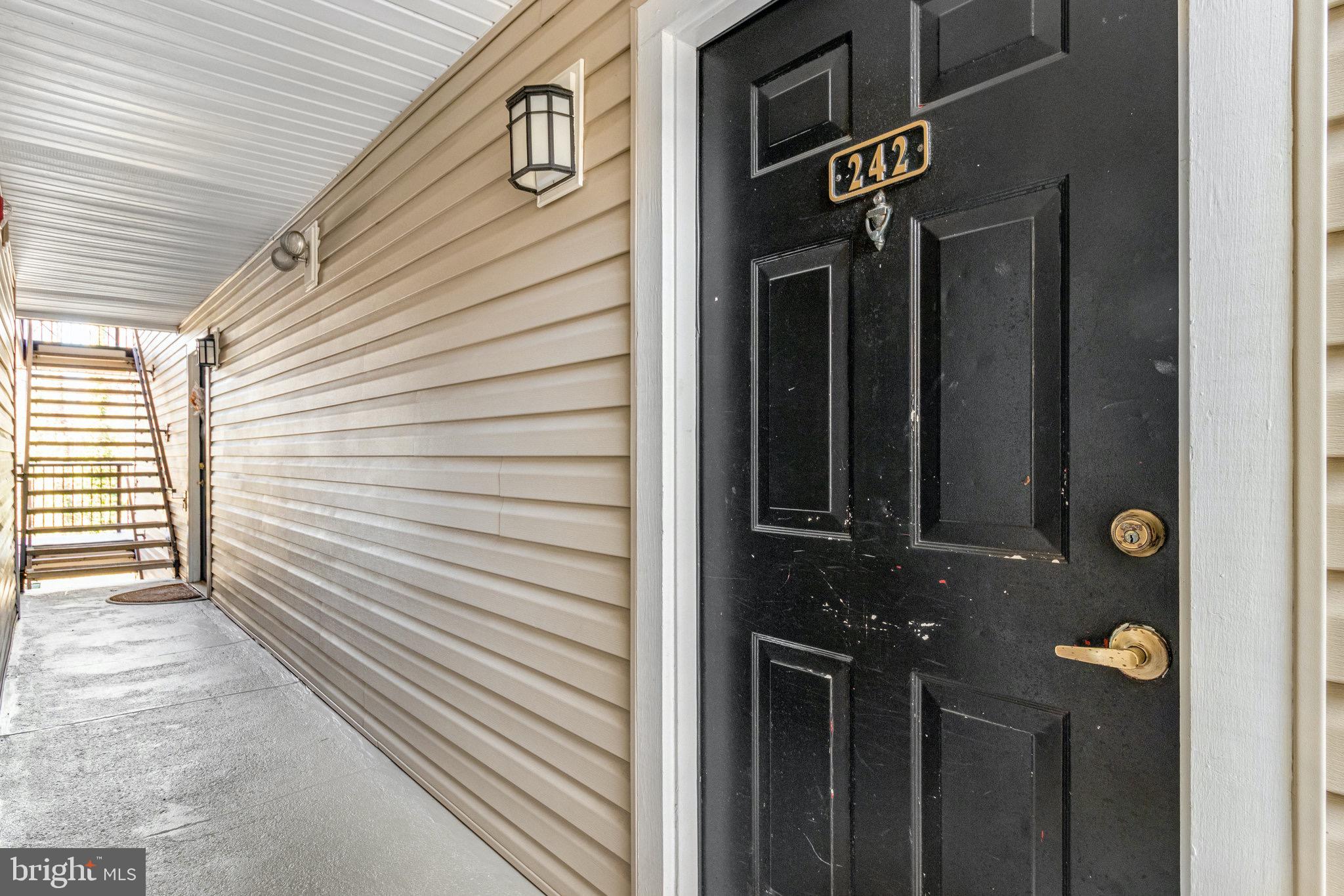 POINTE AT PARK CENTER - Residential