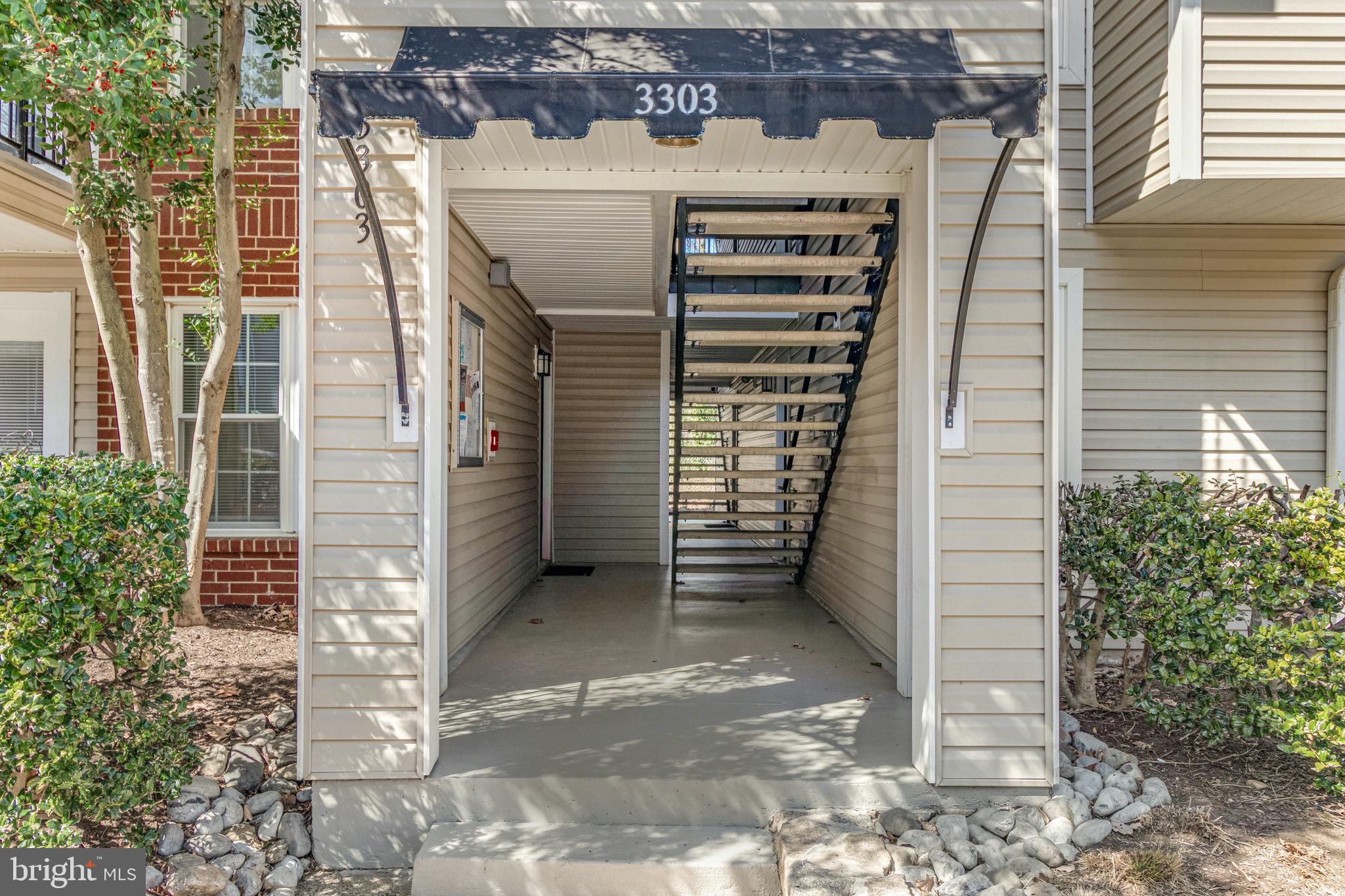 POINTE AT PARK CENTER - Residential