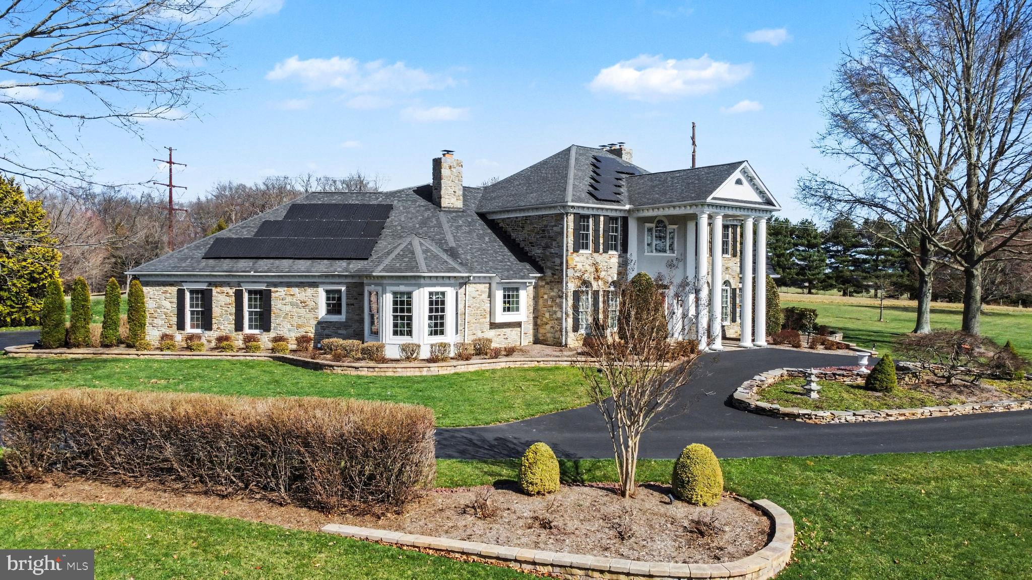 2309 KINGS ARMS DRIVE