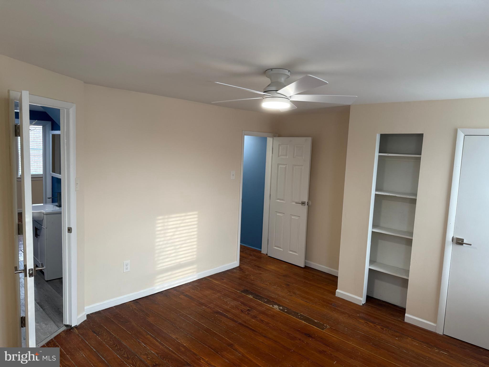 PORT RICHMOND - Residential