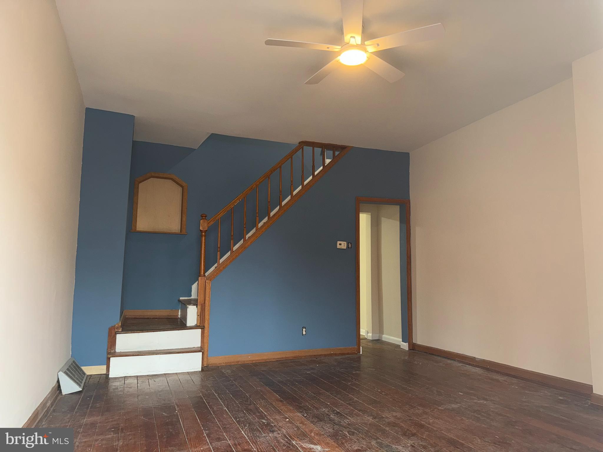 PORT RICHMOND - Residential