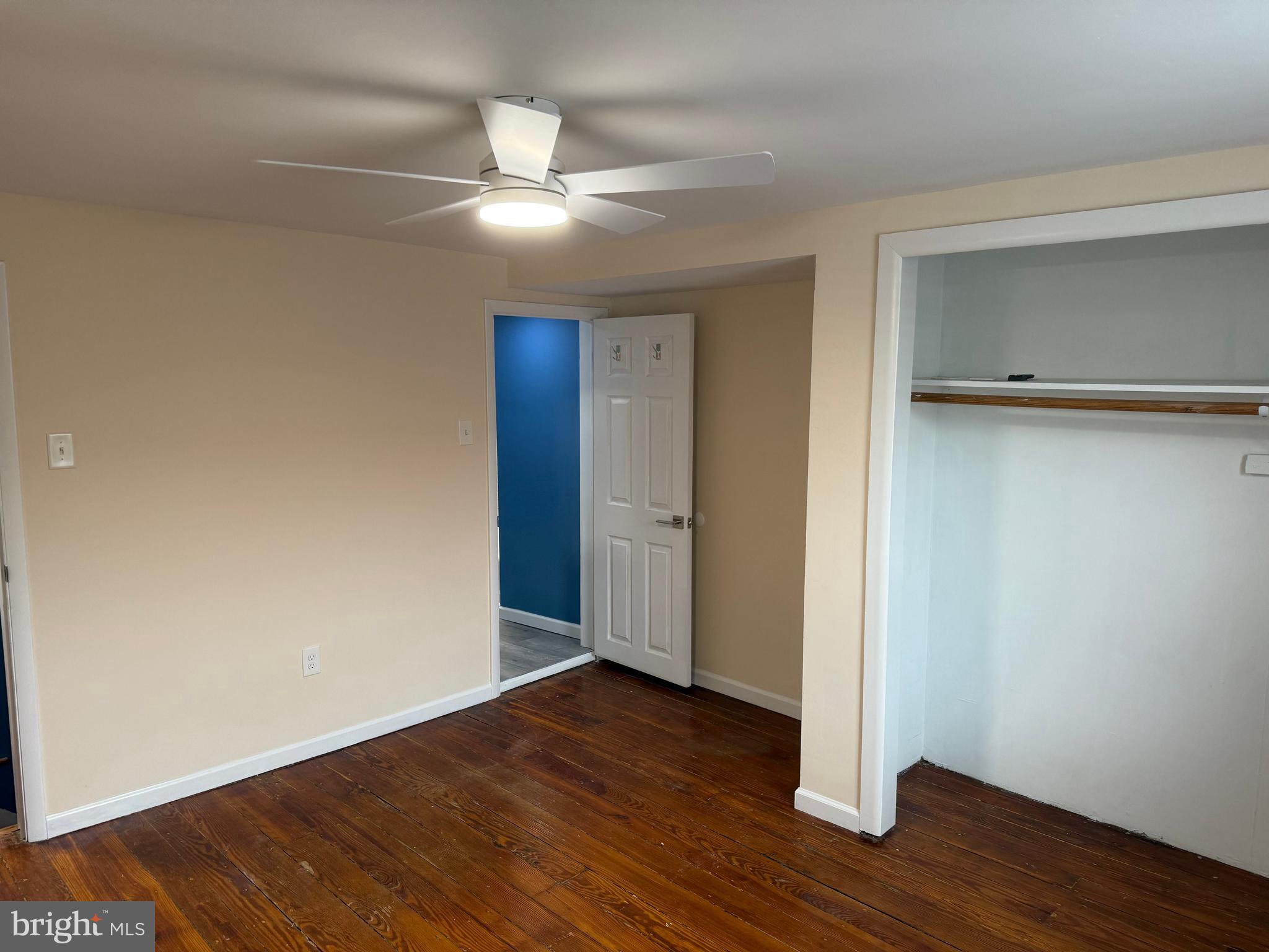 PORT RICHMOND - Residential