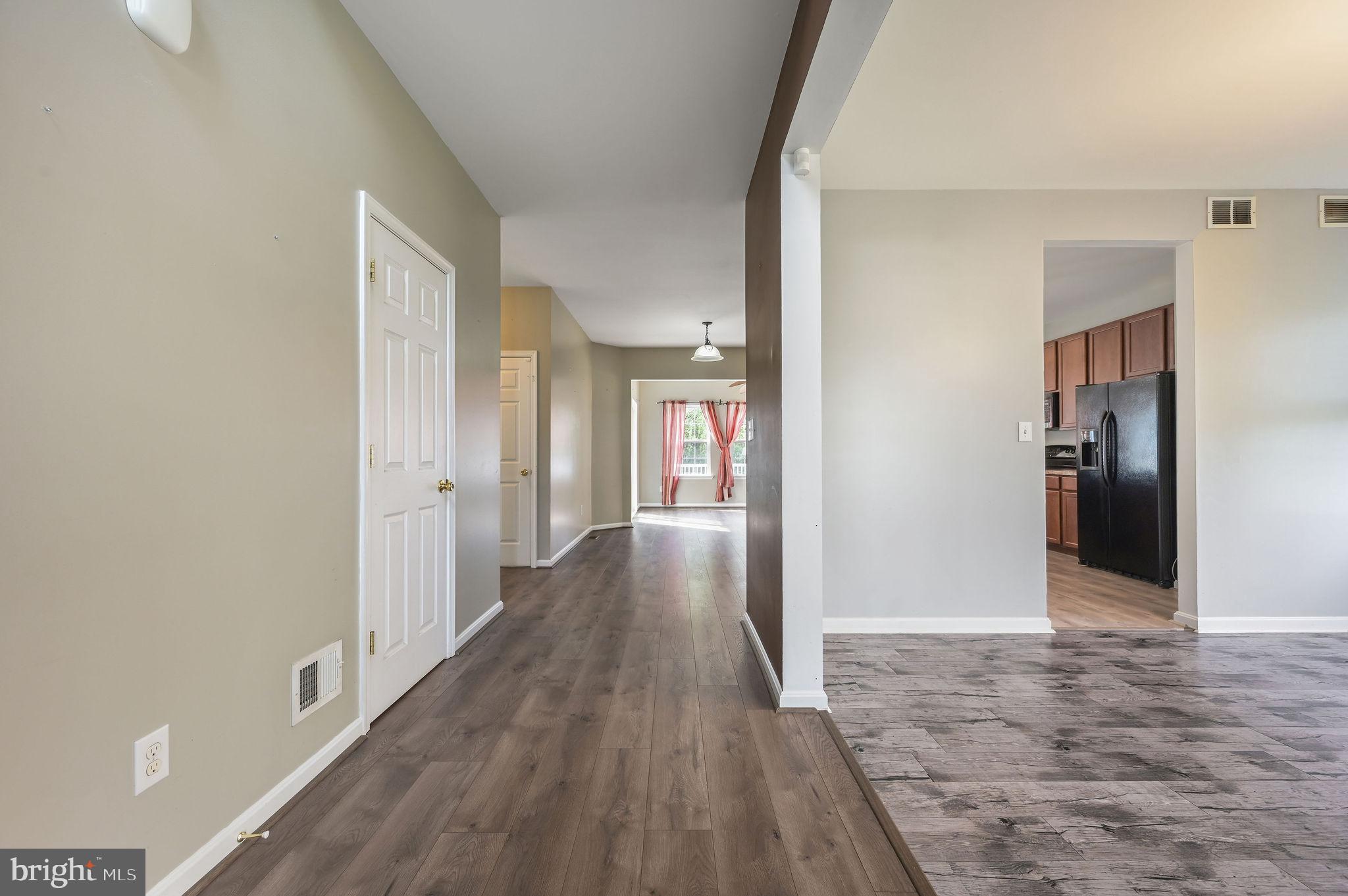 624 WILLOWWOOD DRIVE