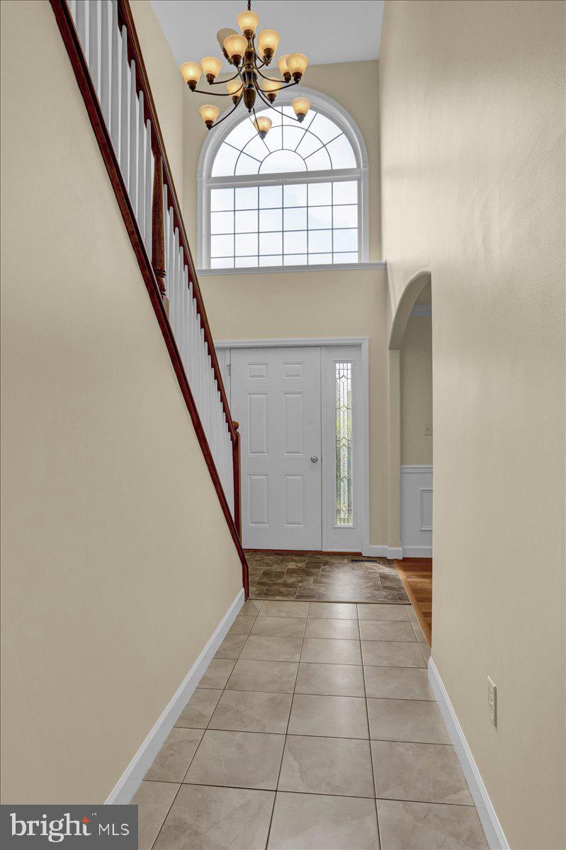 WOODS EDGE - Residential