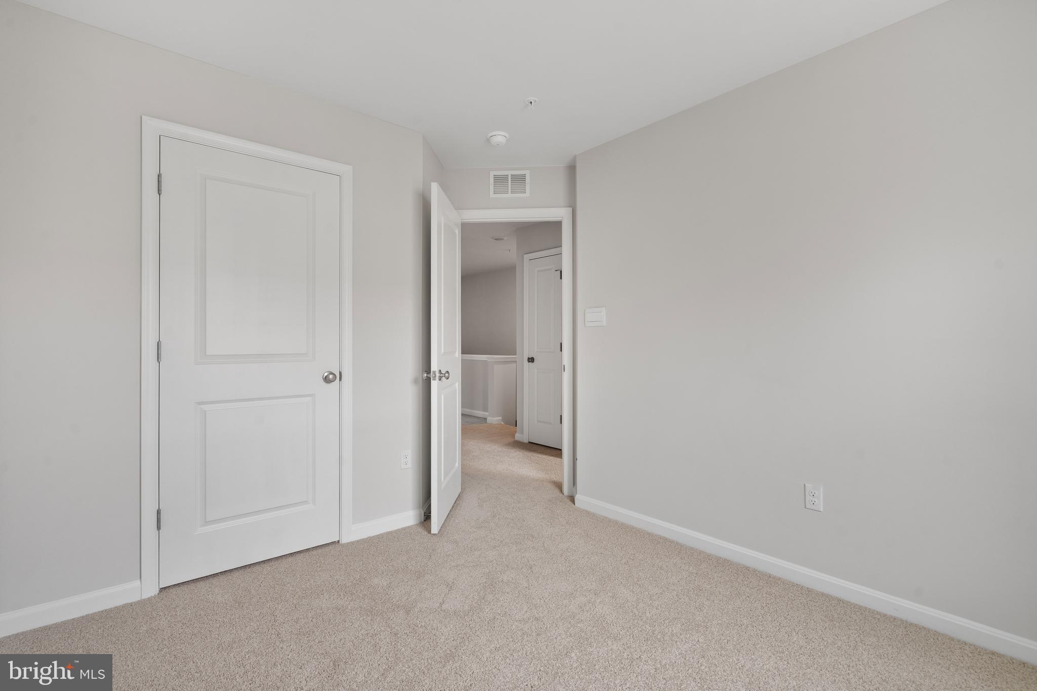 WOODYARD STATION - Residential Lease