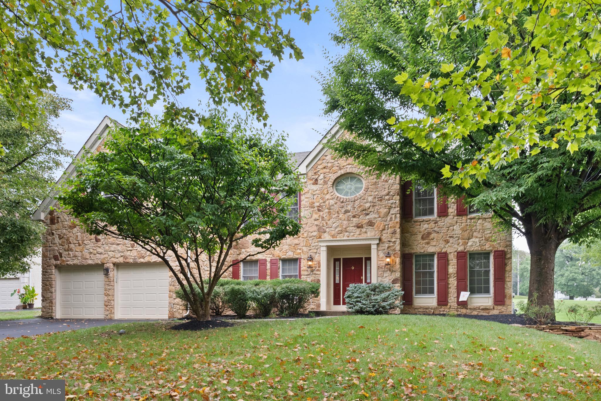 BLUE BELL CC - Residential