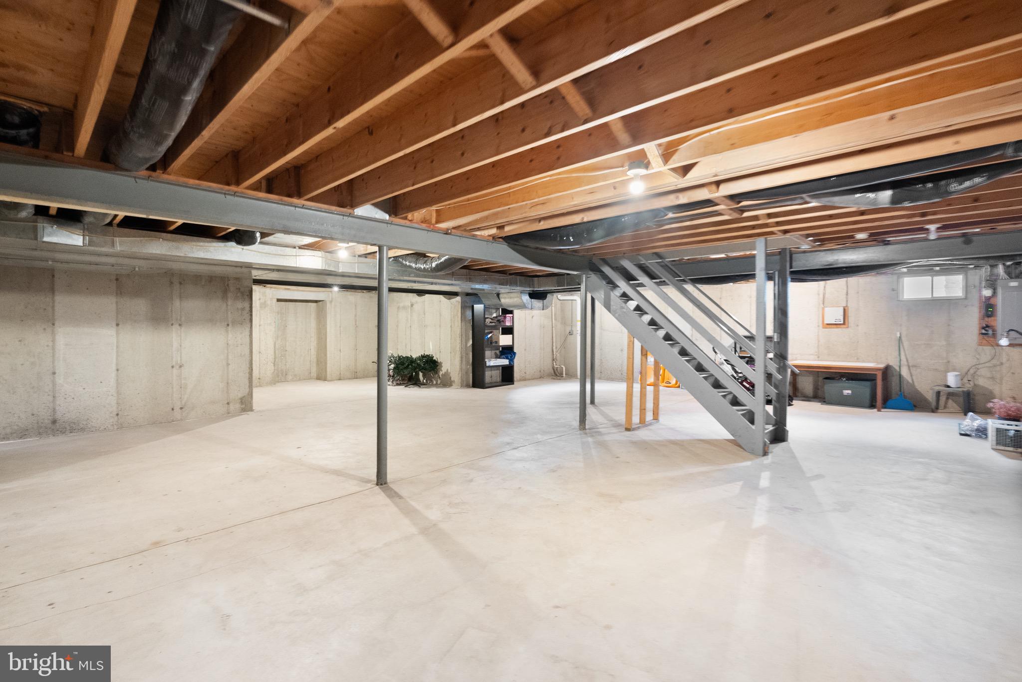 BLUE BELL CC - Residential