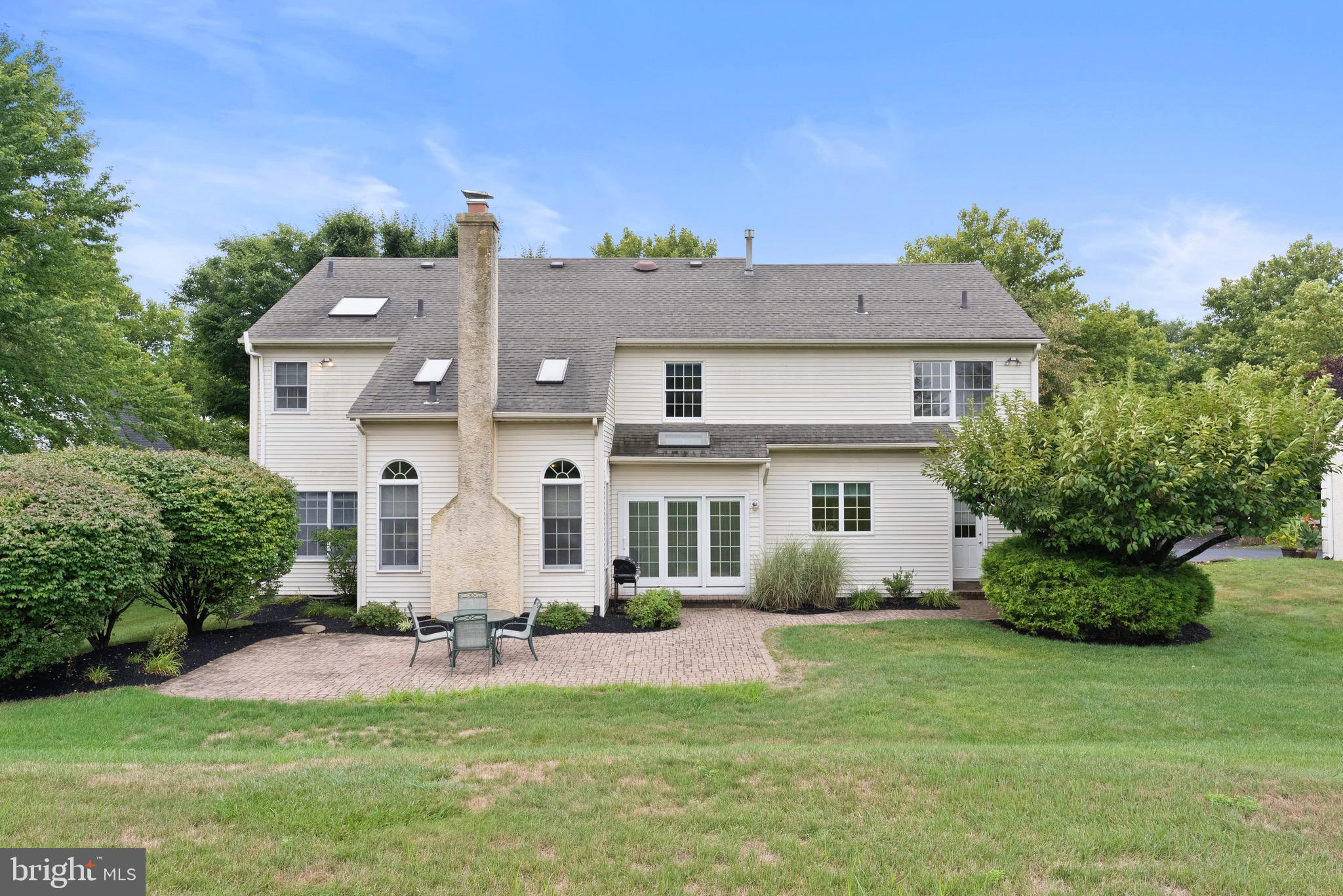 BLUE BELL CC - Residential