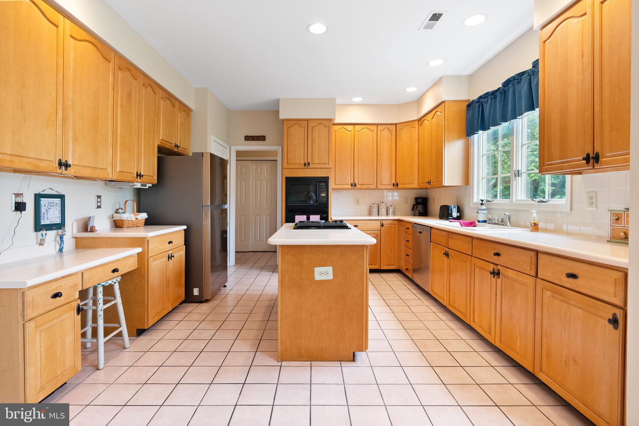 BLUE BELL CC - Residential