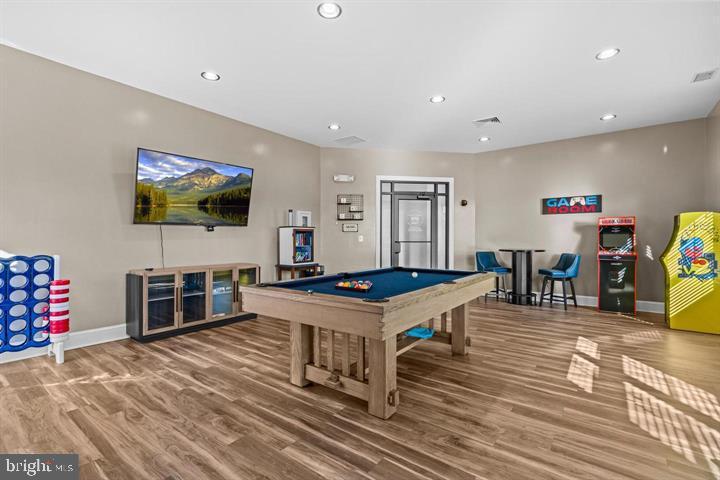 PARKSIDE - Residential
