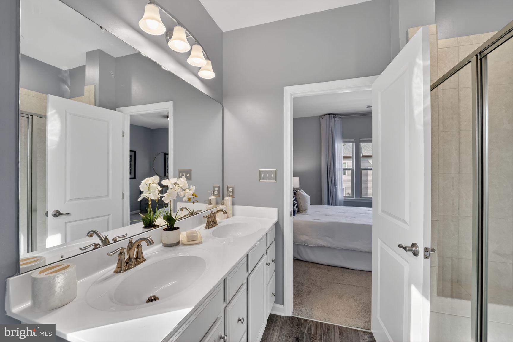 PARKSIDE - Residential