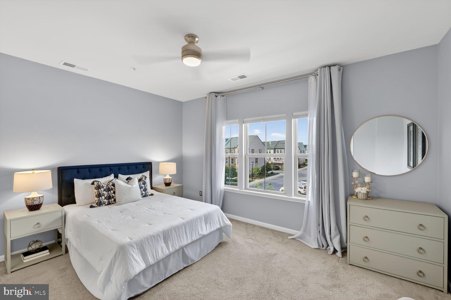 PARKSIDE - Residential