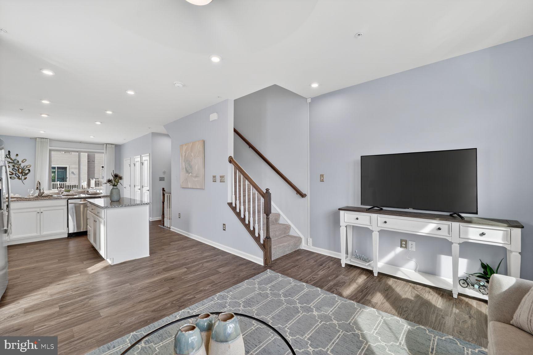 PARKSIDE - Residential