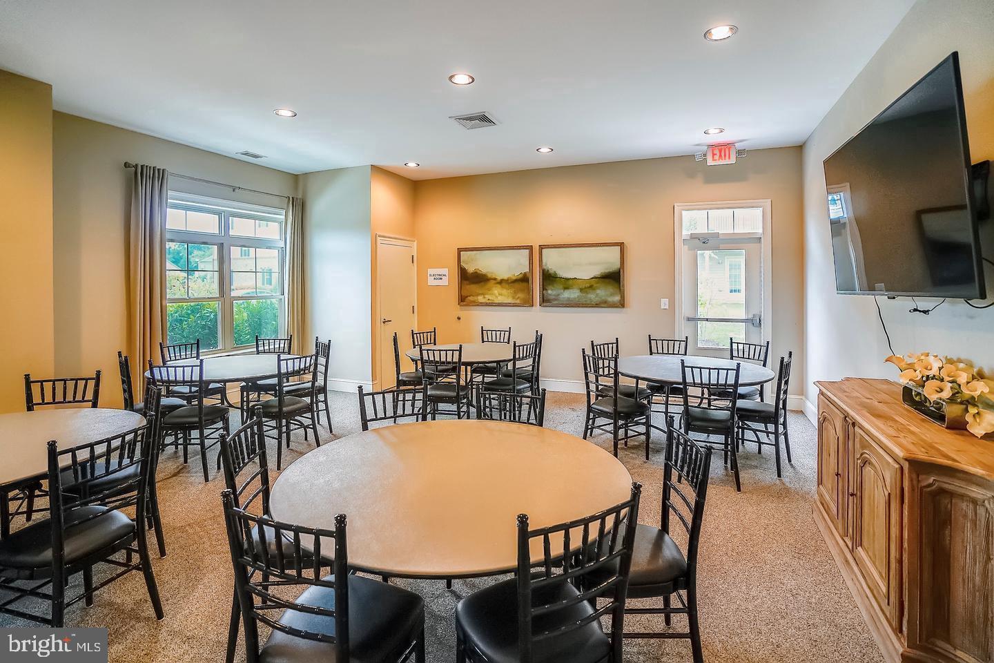 PARKSIDE - Residential