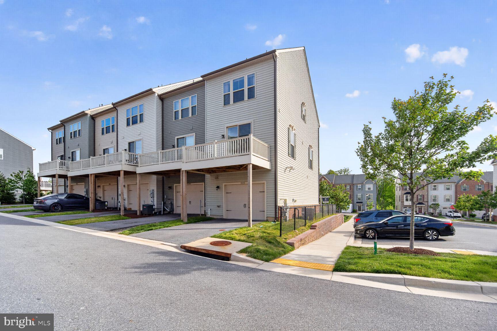 PARKSIDE - Residential