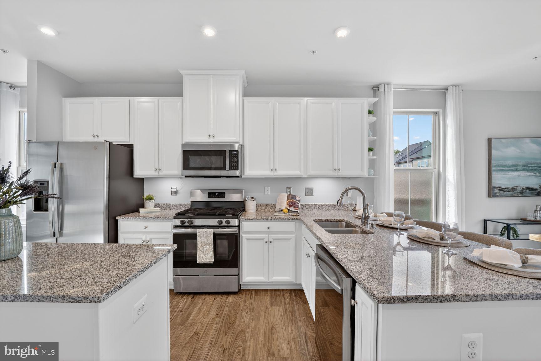 PARKSIDE - Residential