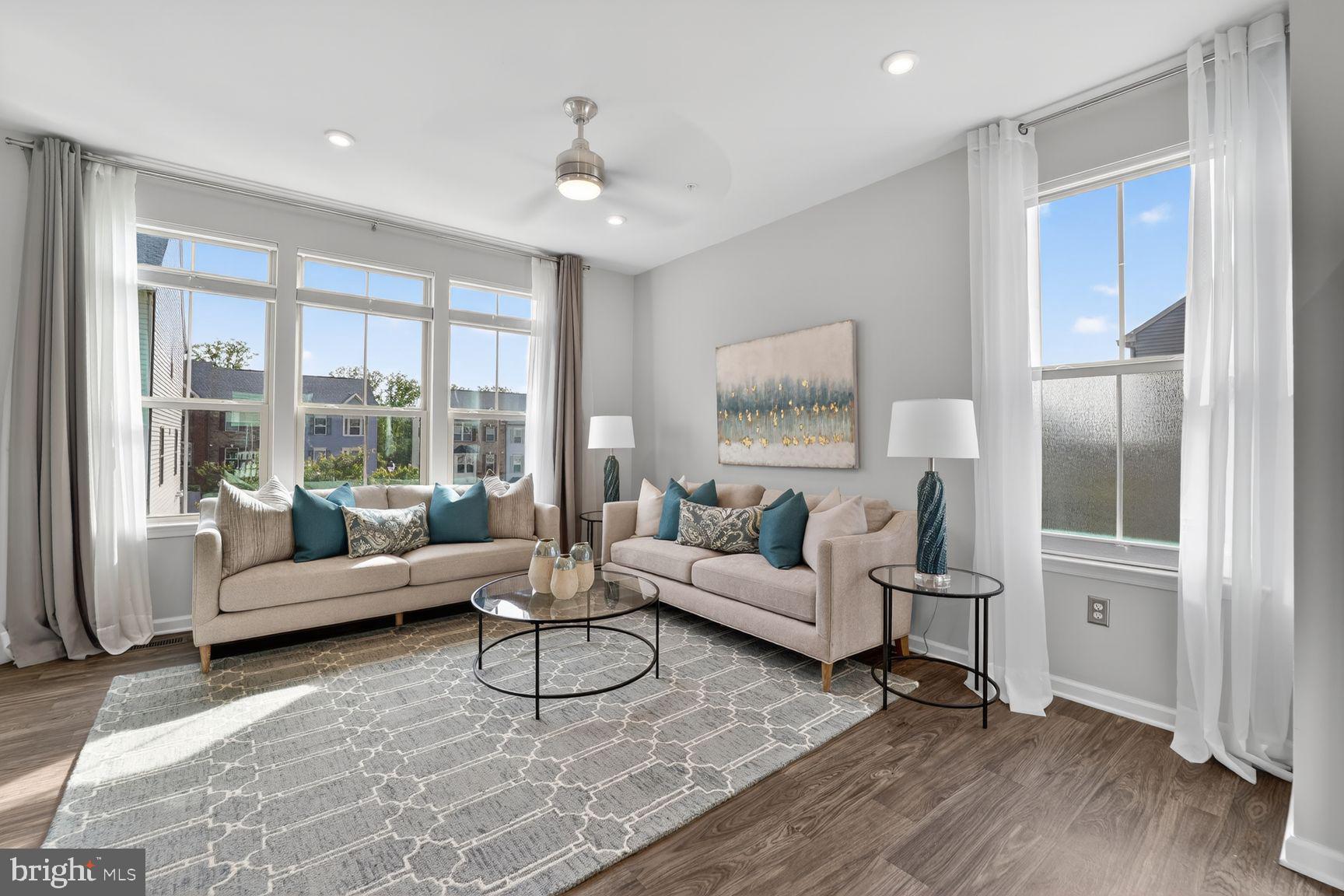 PARKSIDE - Residential