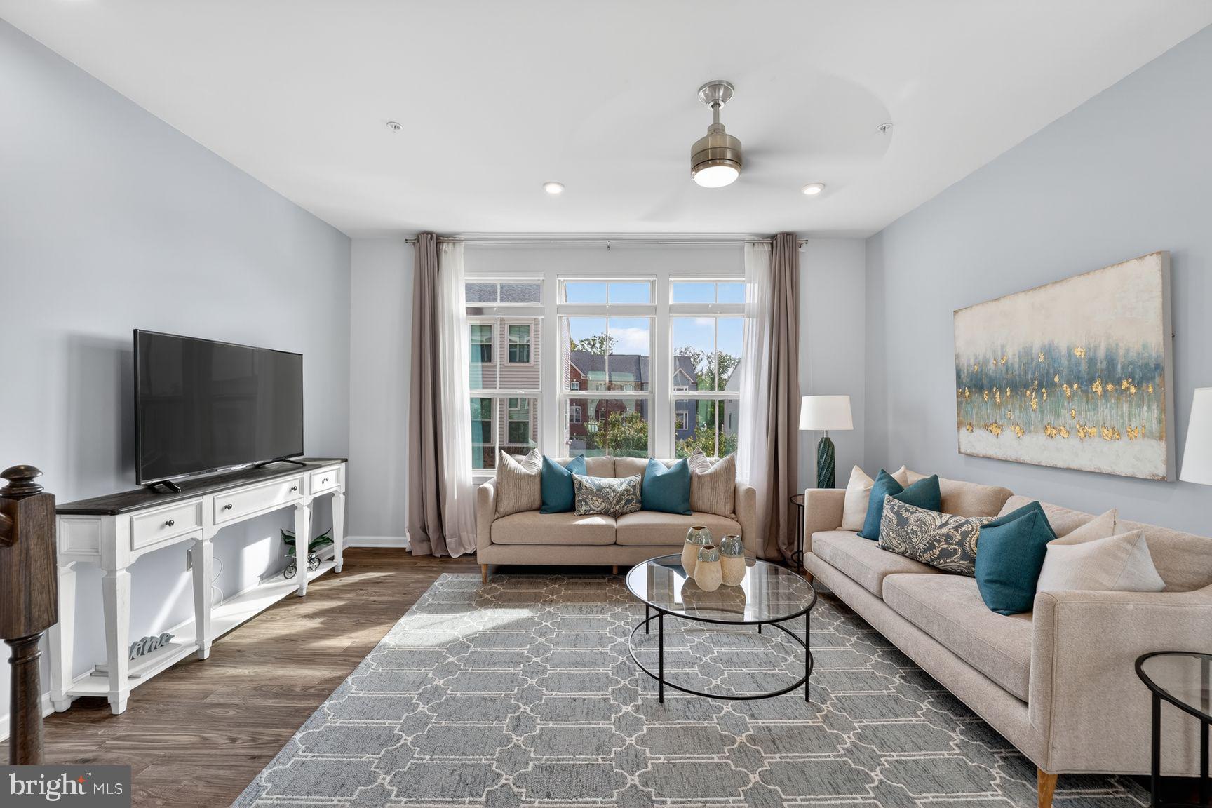 PARKSIDE - Residential