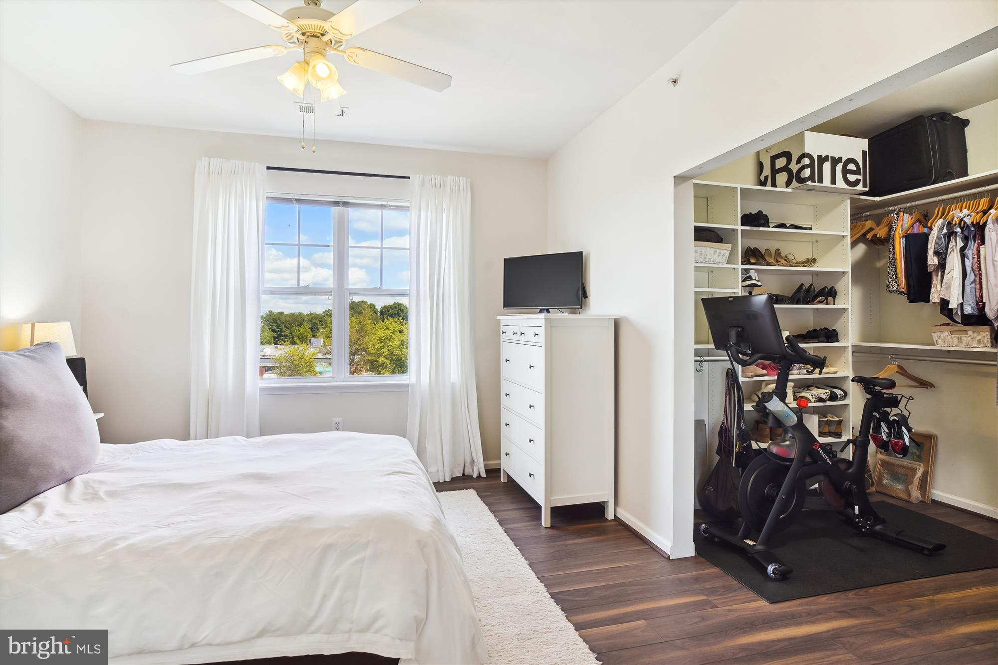 ASHMORE AT GERMANOWN COMMUNITY - Residential