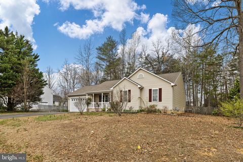 Photo of 3700 Alberta Drive, FREDERICKSBURG, VA 22408 (MLS # VASP2040230)