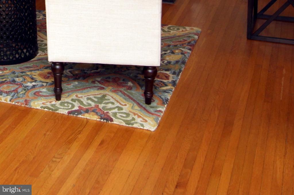 SCHOOL LANE HILLS - Residential