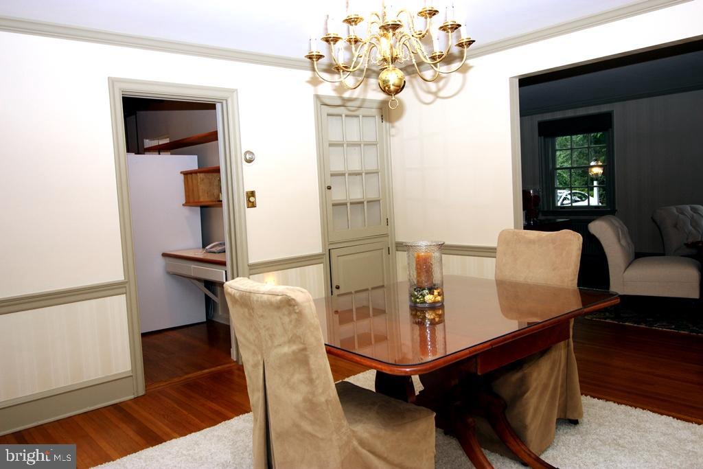 SCHOOL LANE HILLS - Residential