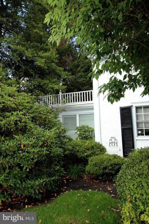 SCHOOL LANE HILLS - Residential